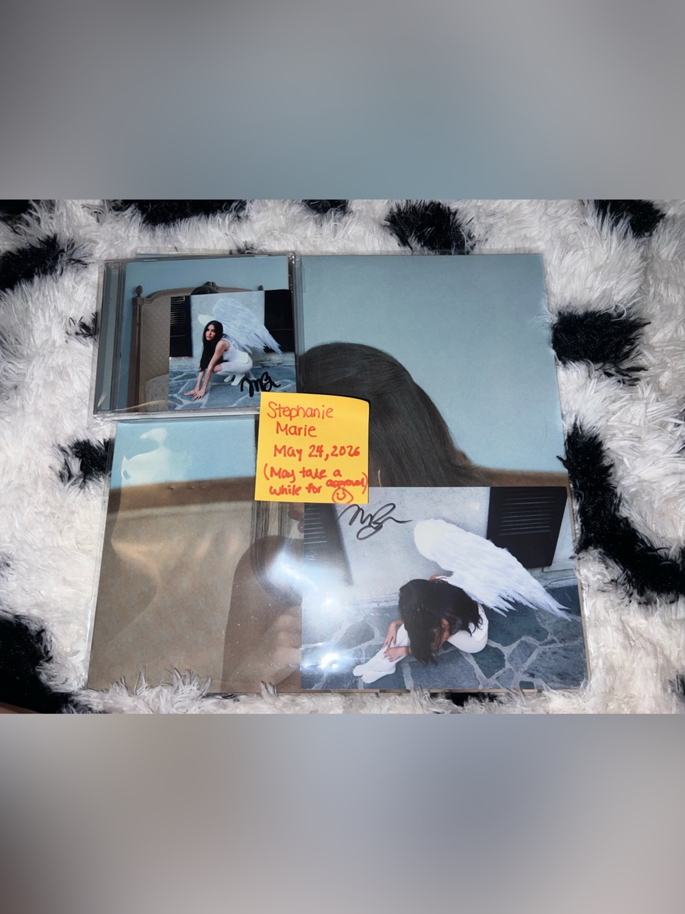Madison Beer Signed Bundle